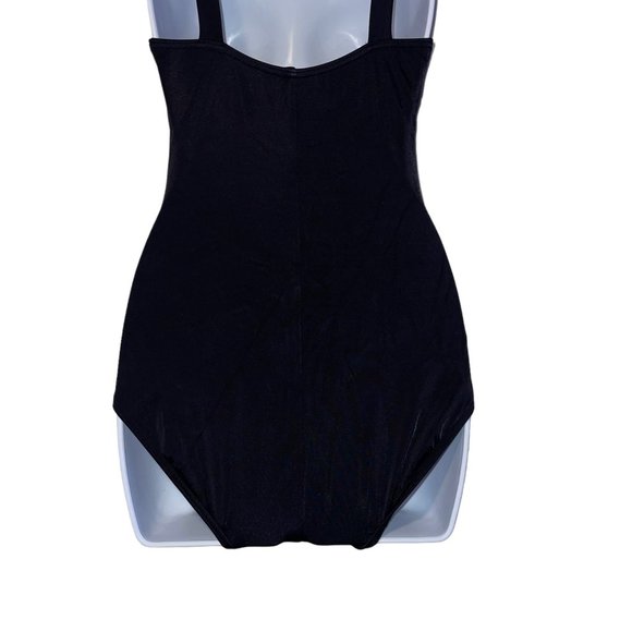 Lands End Womens One Piece Swimsuit 8 Swimwear Black Wire Free Bra Padding Beach - Picture 8 of 10